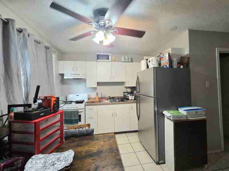 10629 110 St Nw #104 - Photo 5 of 10