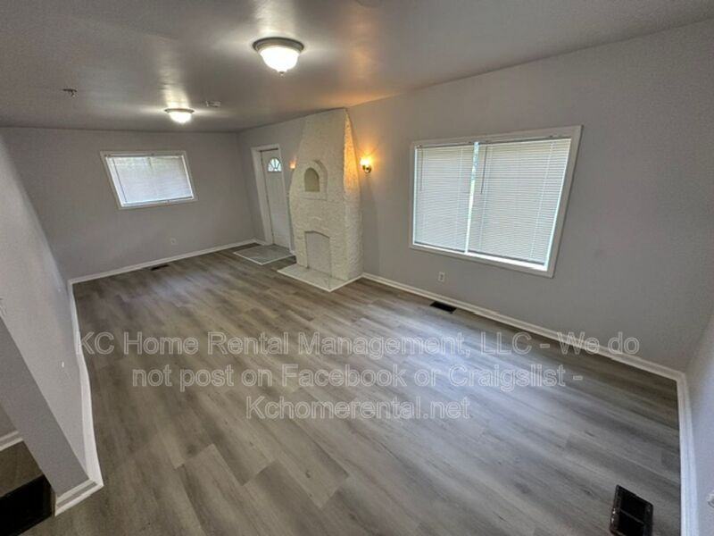4116 Springfield St - Photo 5 of 31