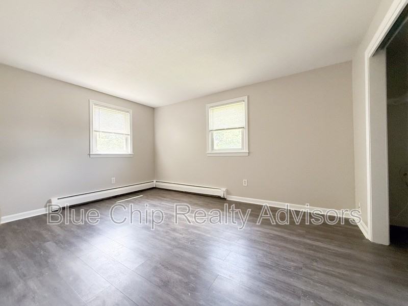 7 Meisner Cir #42 - Photo 7 of 9
