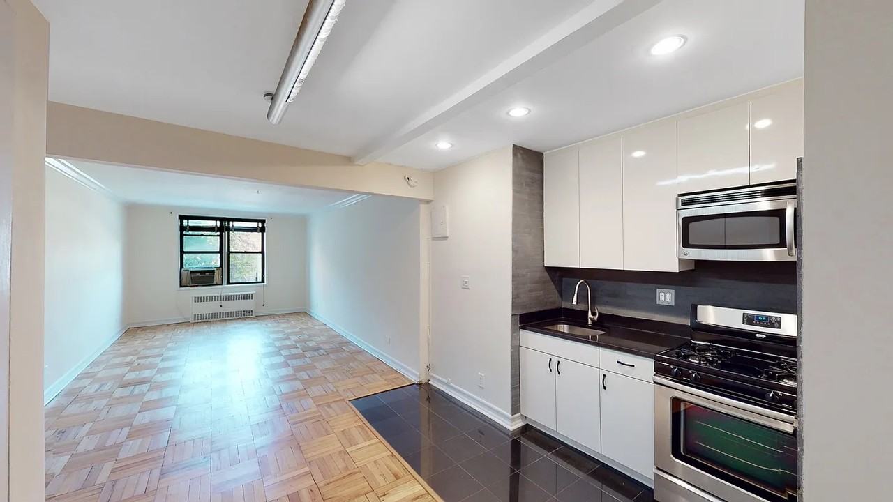 35 Oliver St #4E - Photo 4 of 5