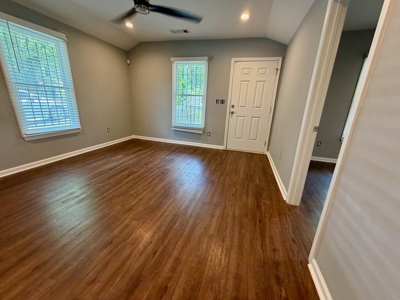 374 Paines Ave Nw - Photo 6 of 20