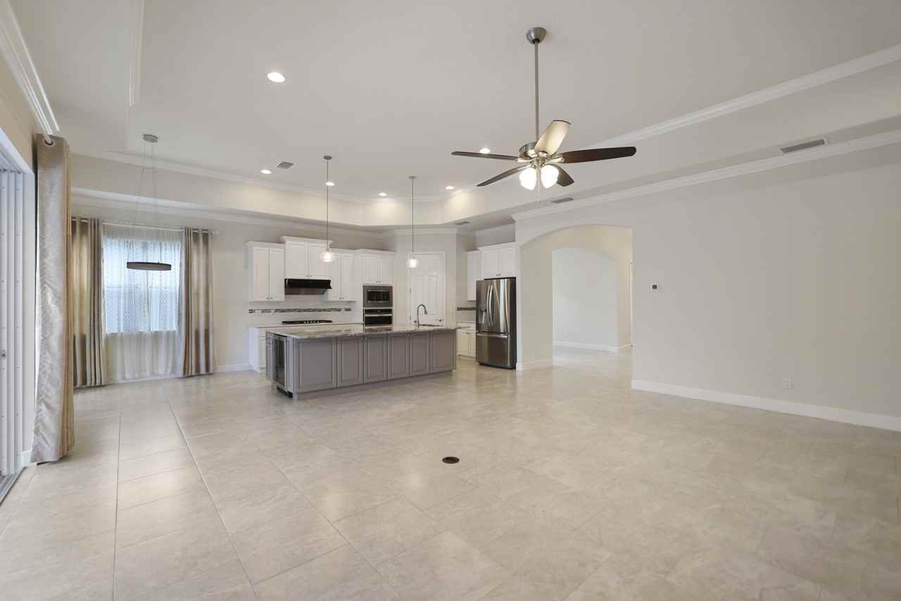 26 Concord Dr - Photo 7 of 50