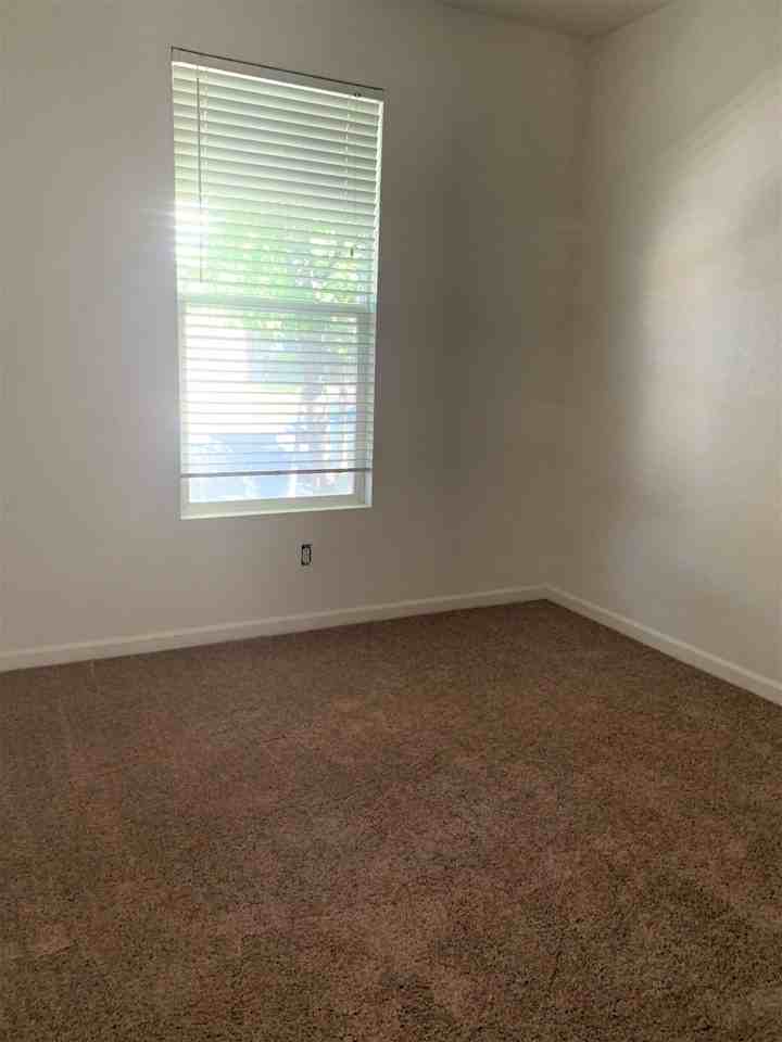 3571 Loggerhead Way - Photo 3 of 16