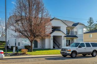 3304 S Milan Ave - Photo 1 of 1