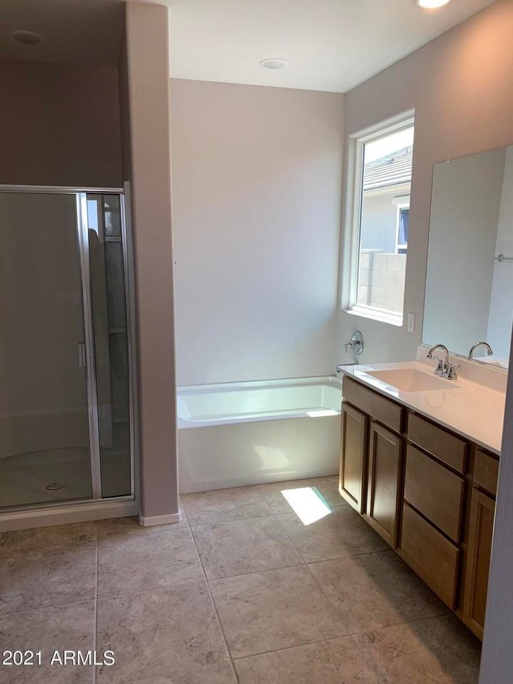 13484 W Range Mule Dr - Photo 5 of 12
