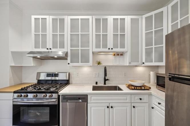 2990 Jackson St #4 - Photo 4 of 7