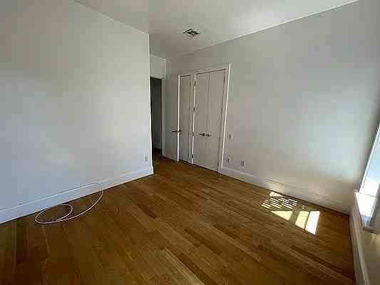 1200 Pacific St - Photo 6 of 14