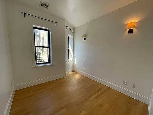 1200 Pacific St - Photo 7 of 14