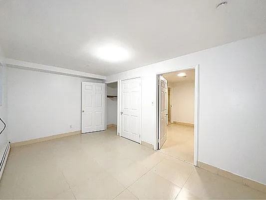 602 39th St - Photo 6 of 8