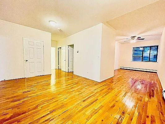 278 Willoughby Ave - Photo 5 of 13