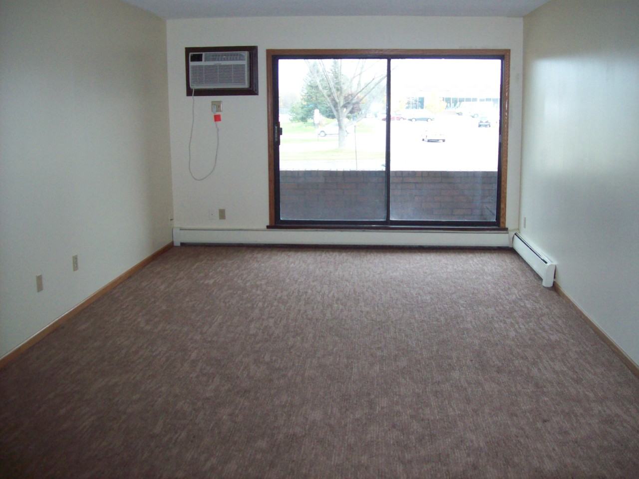7320 York Ave S #111 - Photo 2 of 8