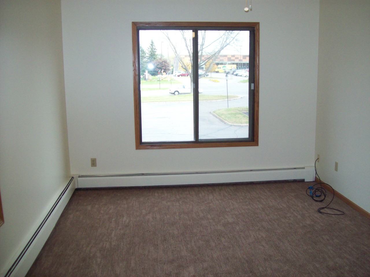 7320 York Ave S #111 - Photo 6 of 8