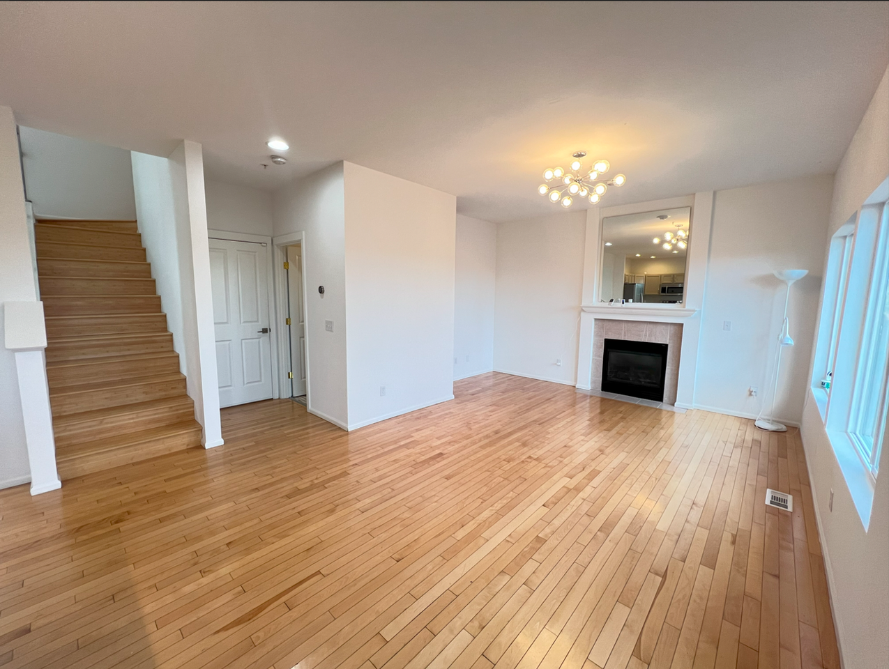 4113 S 220th Pl - Photo 6 of 32