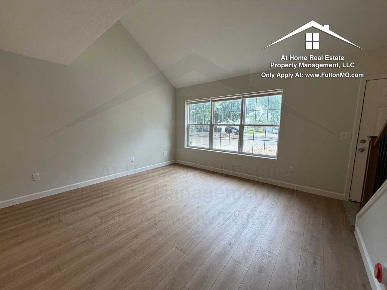 1011 Greystone Ct - Photo 4 of 37
