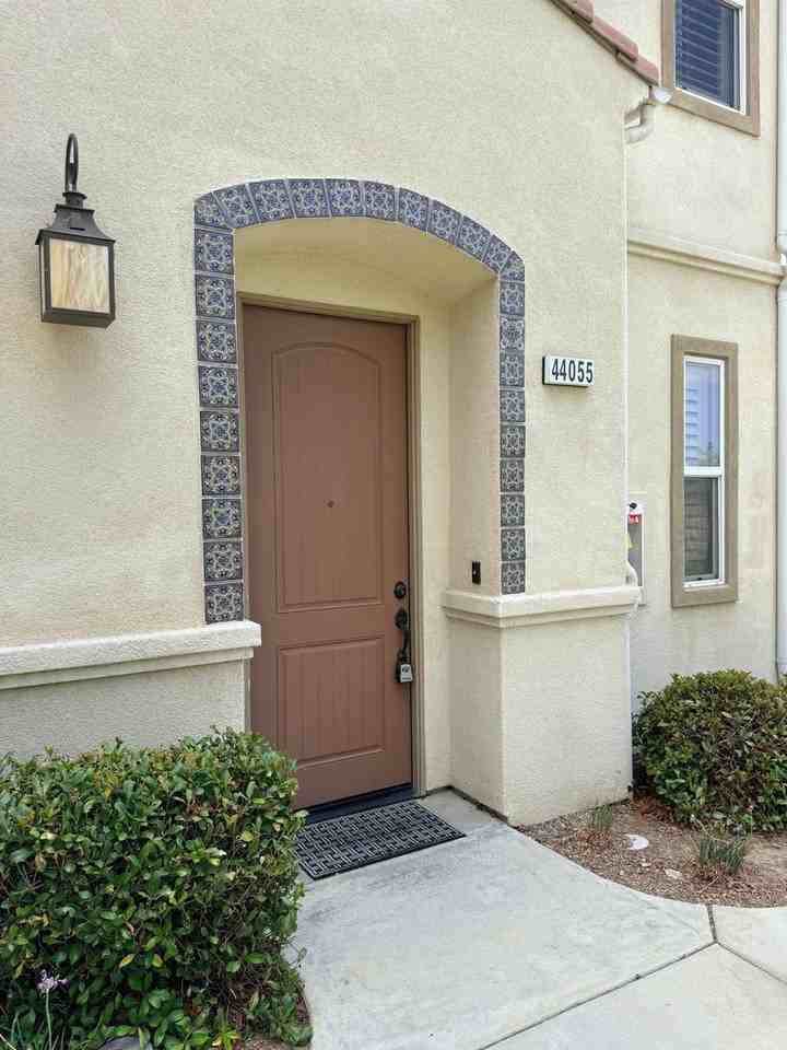 44055 Calle Luz - Photo 3 of 28
