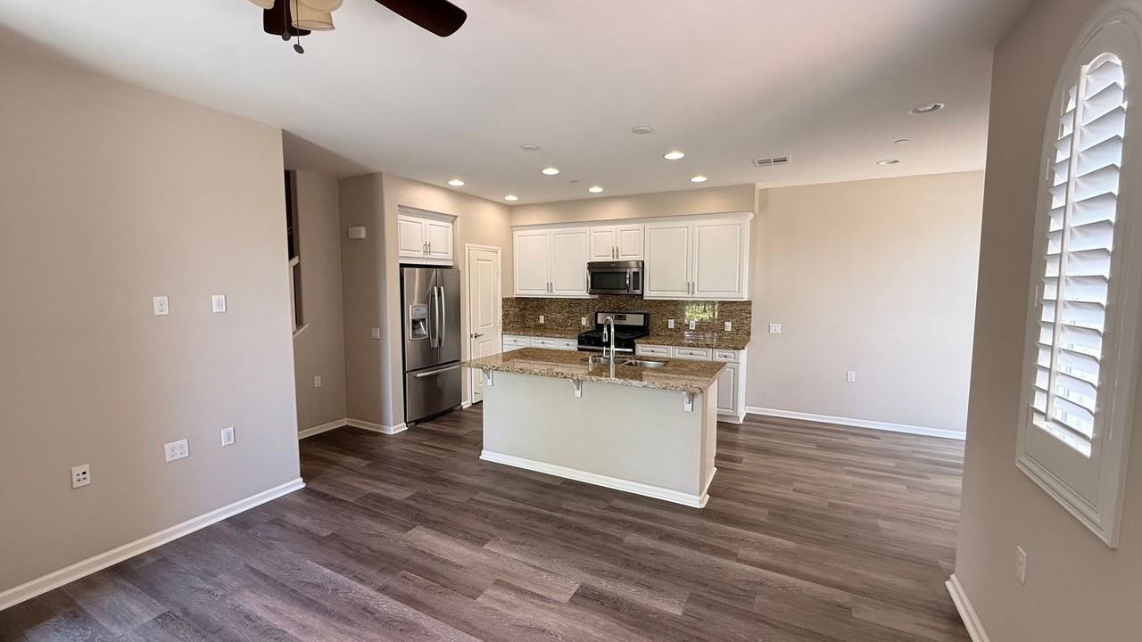 44055 Calle Luz - Photo 5 of 28