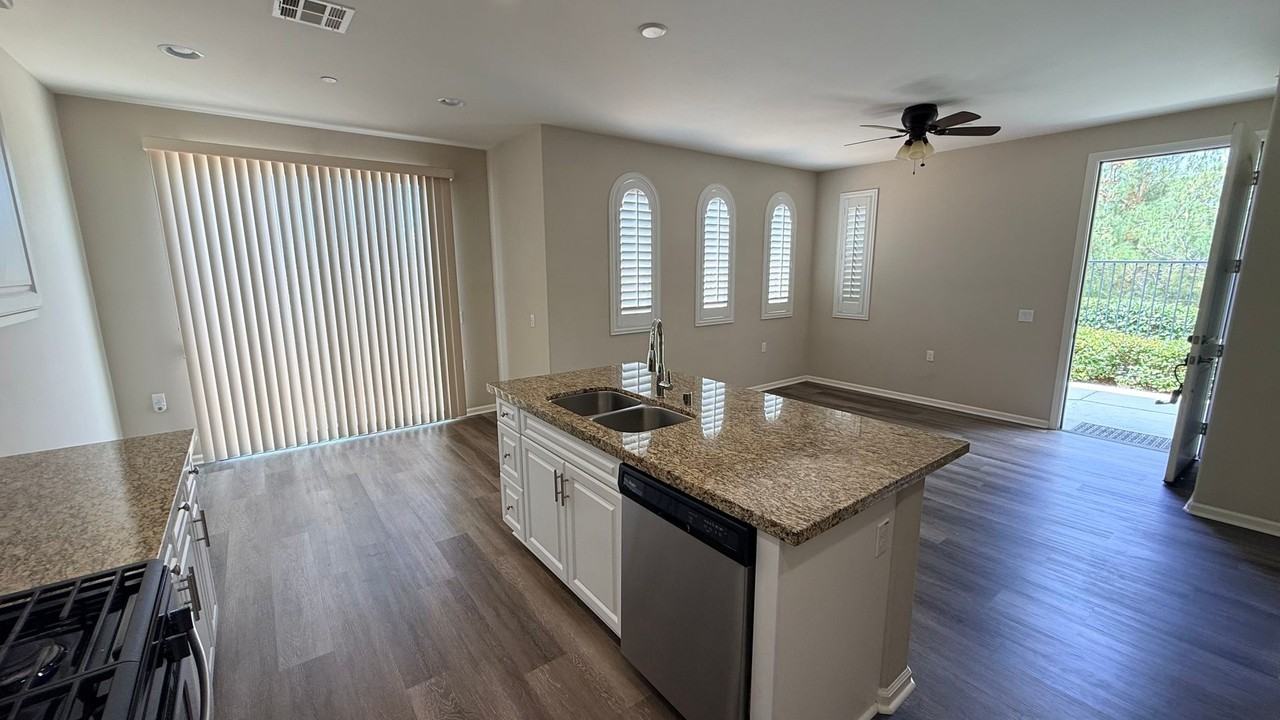 44055 Calle Luz - Photo 6 of 28