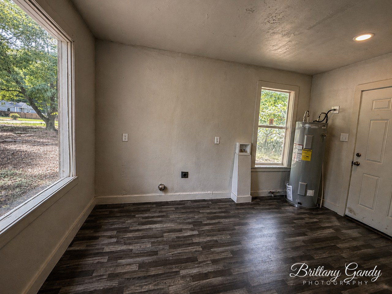 3826 Huston St - Photo 5 of 17