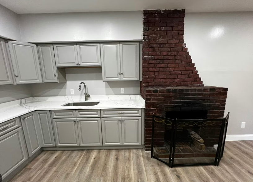 95 Norfolk St #1 - Photo 3 of 10