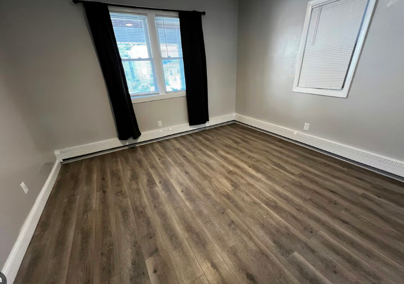 95 Norfolk St #1 - Photo 5 of 10