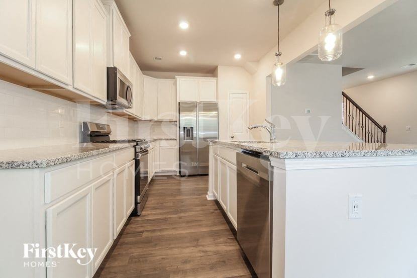 312 Ashborne Ln - Photo 5 of 15
