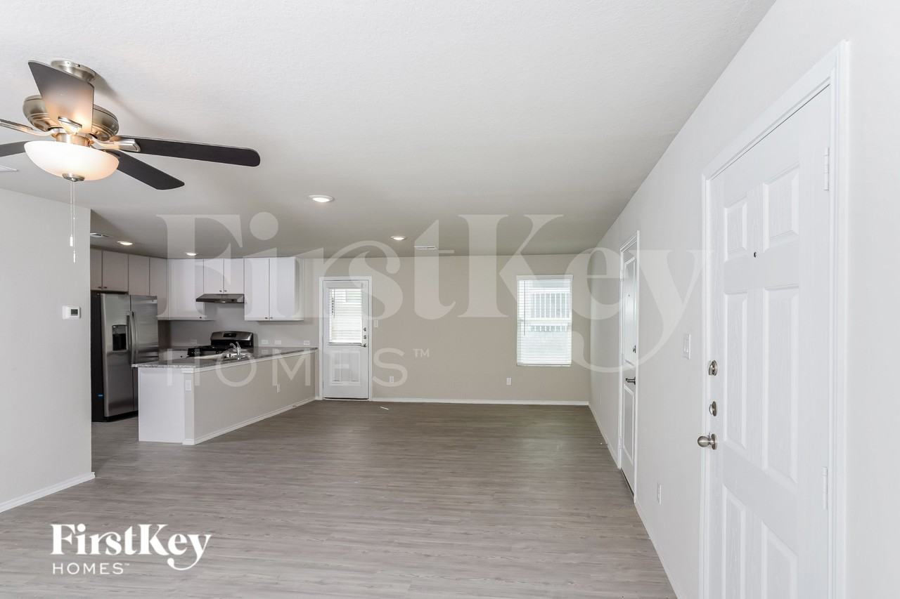 6436 Pickaxe Way - Photo 3 of 16