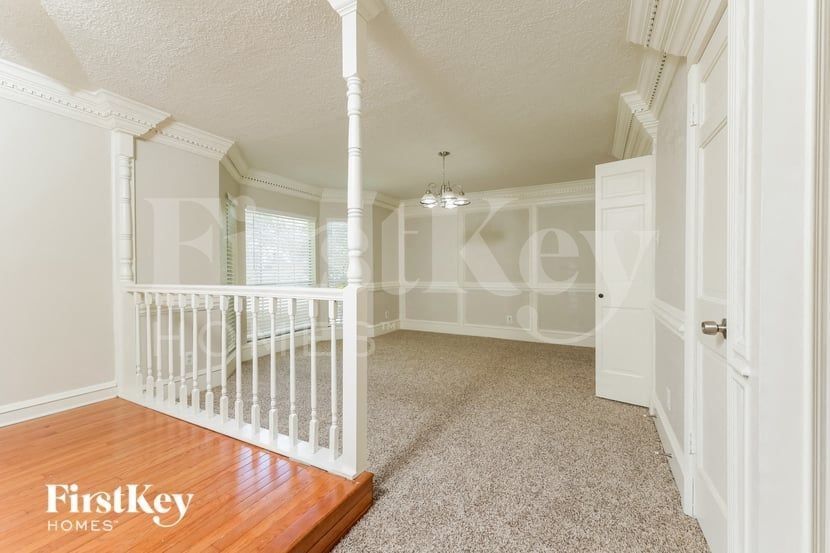 8334 Burwood Park Dr - Photo 5 of 15