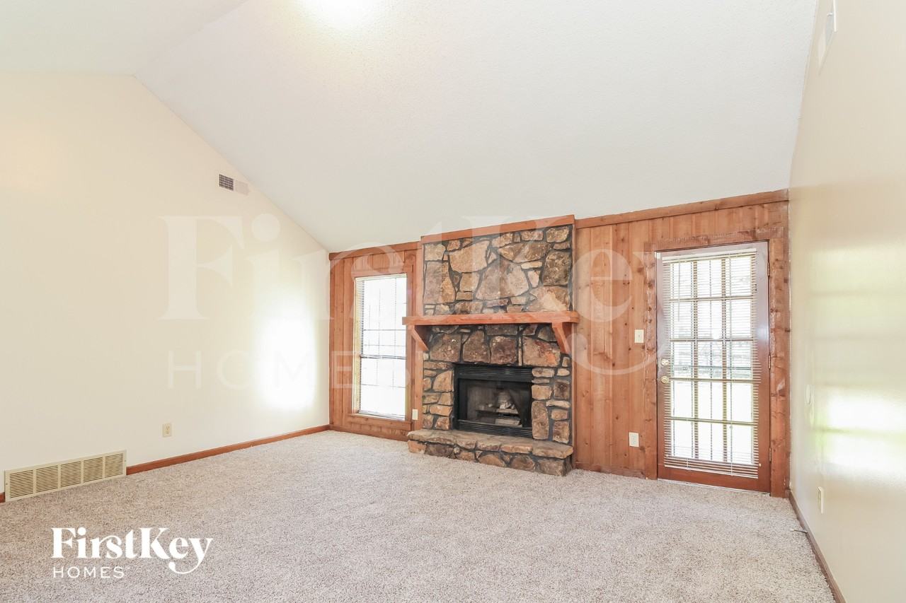 6729 Birch Run Ln - Photo 5 of 15
