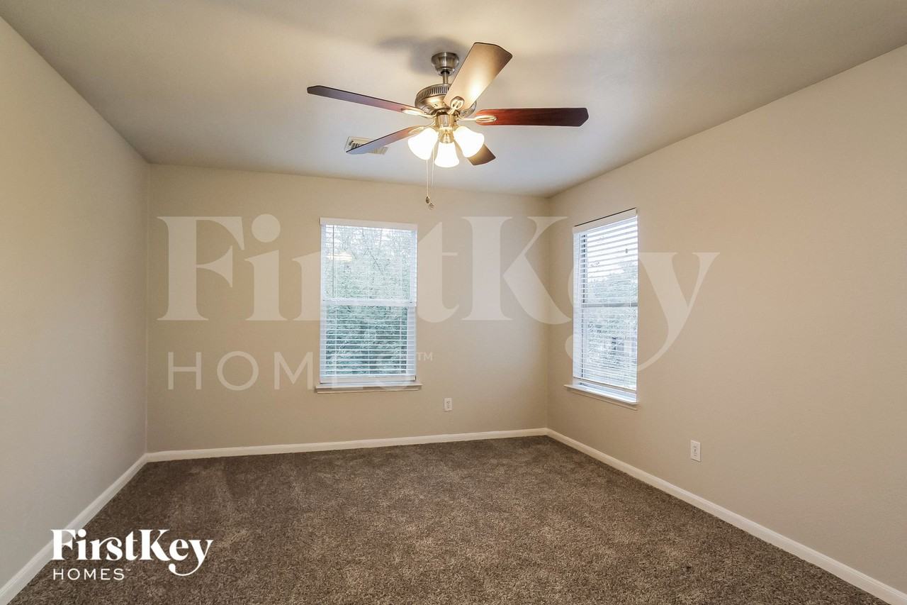 430 Remington Creek Dr - Photo 7 of 16