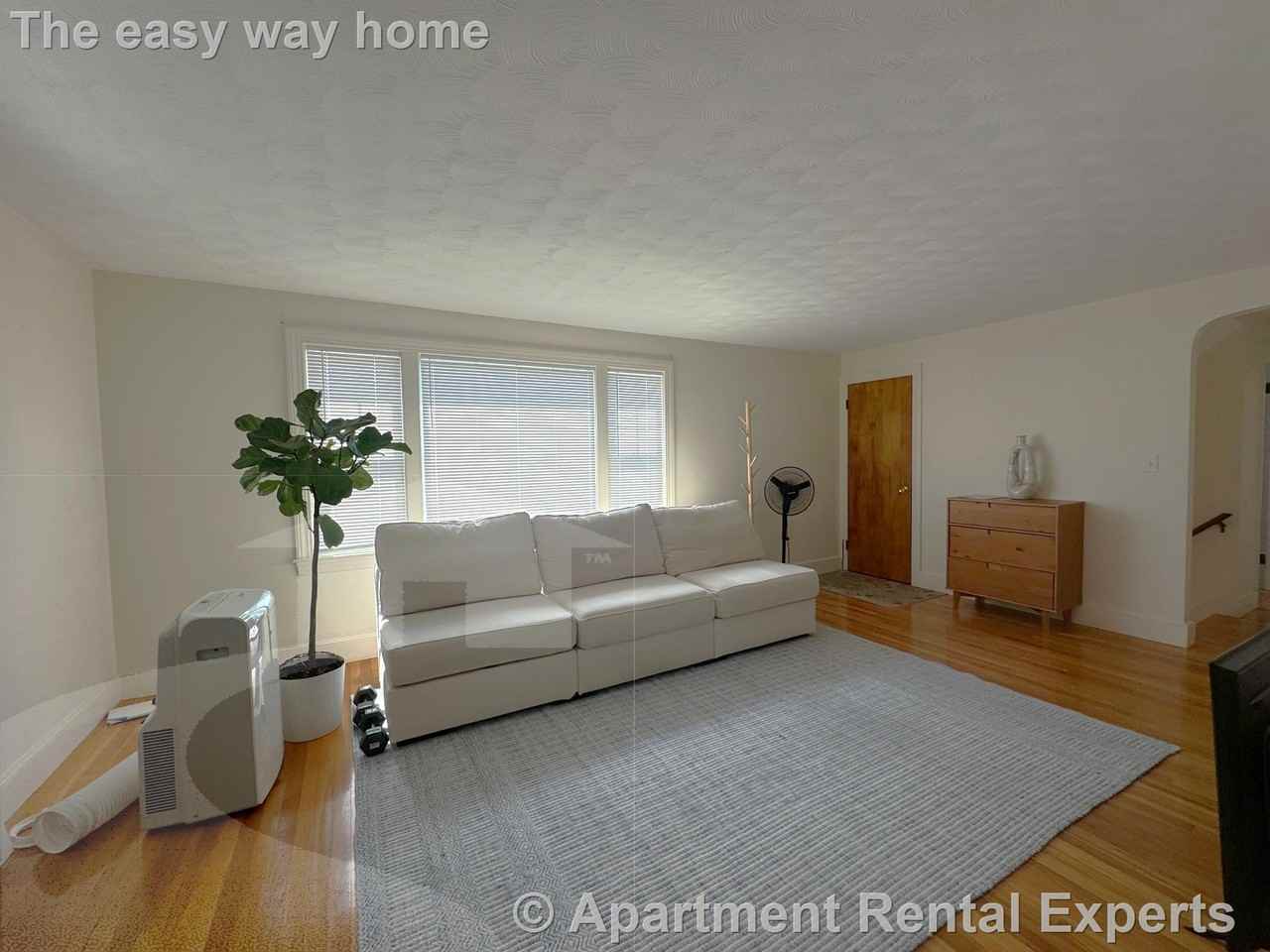 15 Grove St - Photo 7 of 16