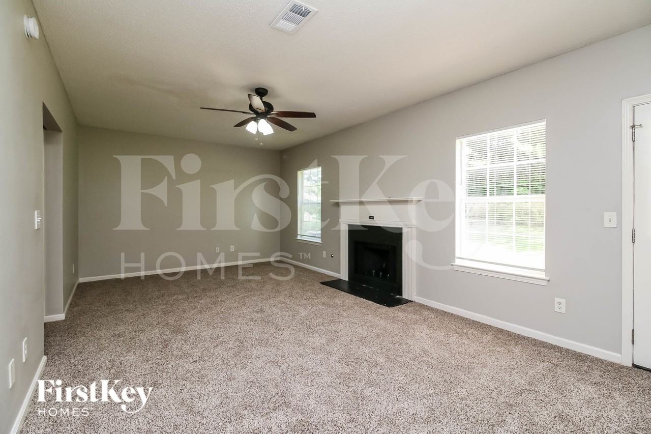 185 Windscape Dr - Photo 2 of 19