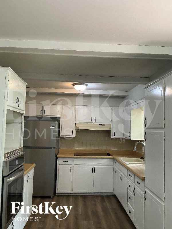 15403 E 43rd Ter S - Photo 6 of 13
