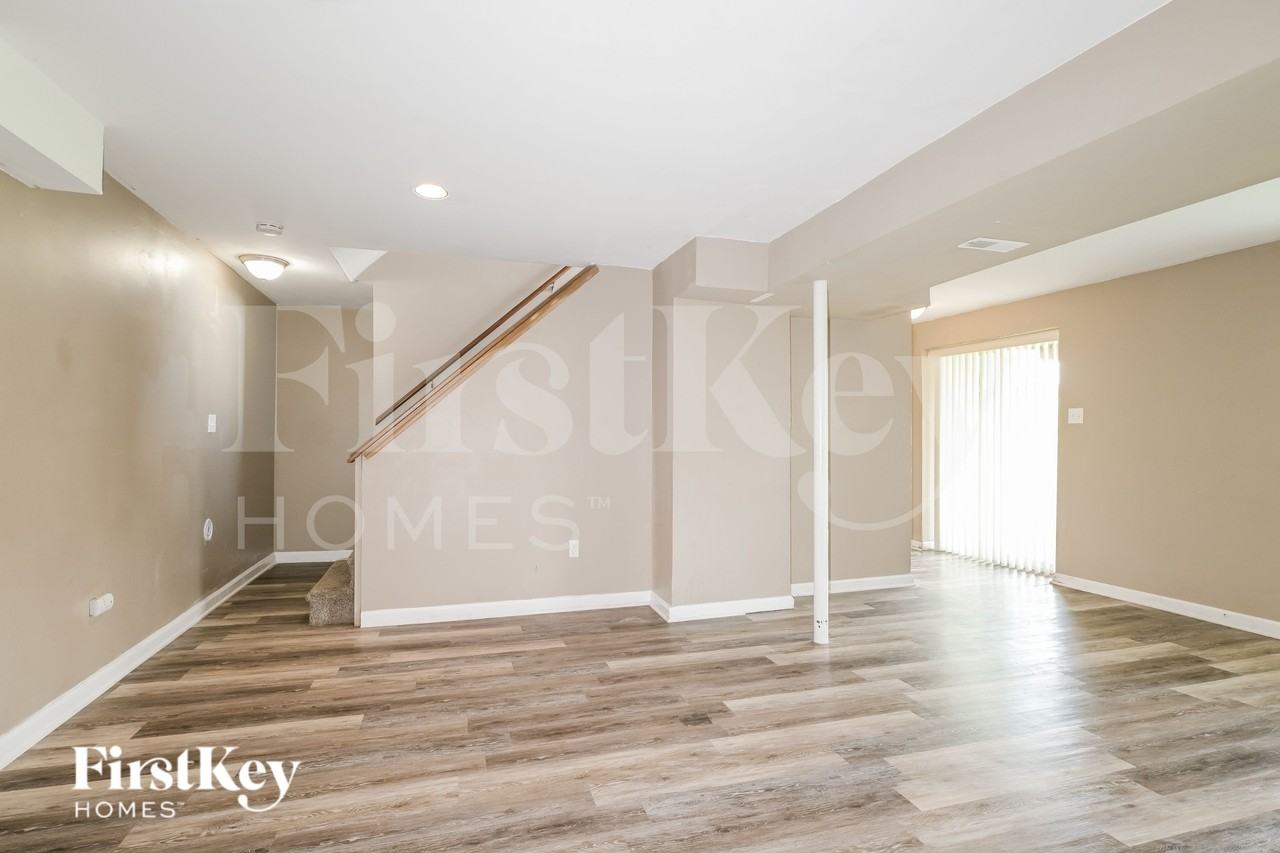 12880 High Crest St - Photo 7 of 16