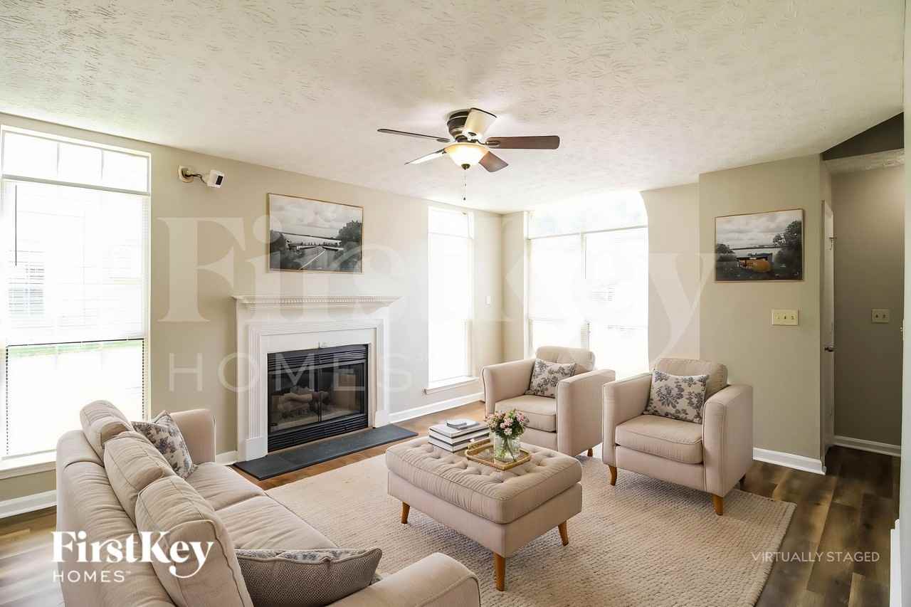 10258 Misty Ridge Dr - Photo 4 of 19