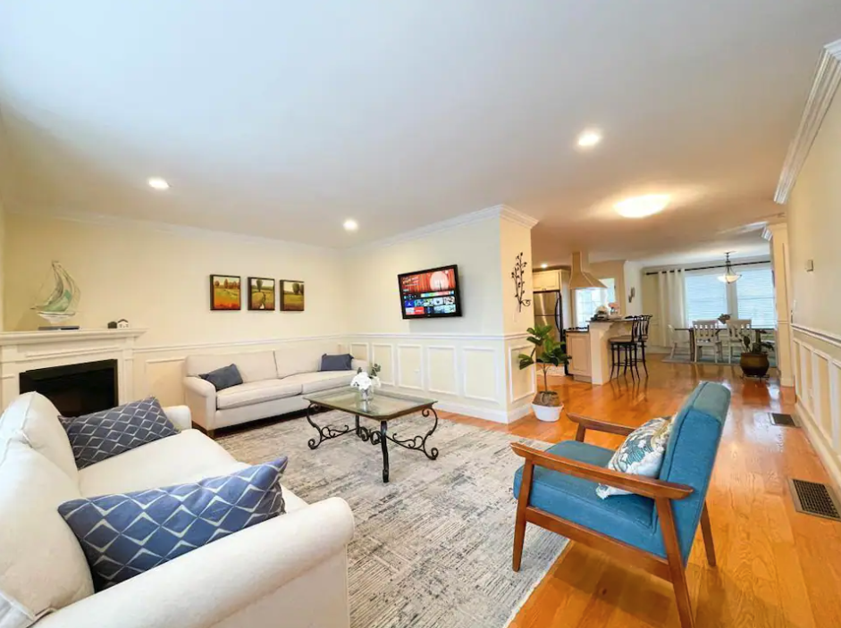 3 Germain Ave #2 - Photo 4 of 27