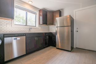 6807 N Ridge Blvd #G1 - Photo 1 of 1