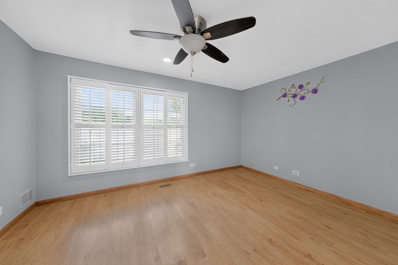 898 Debra Lane - Photo 3 of 15