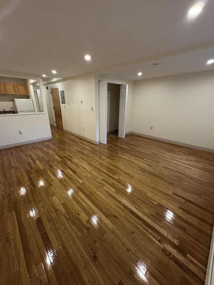 398 Massachusetts Ave #2 - Photo 4 of 16
