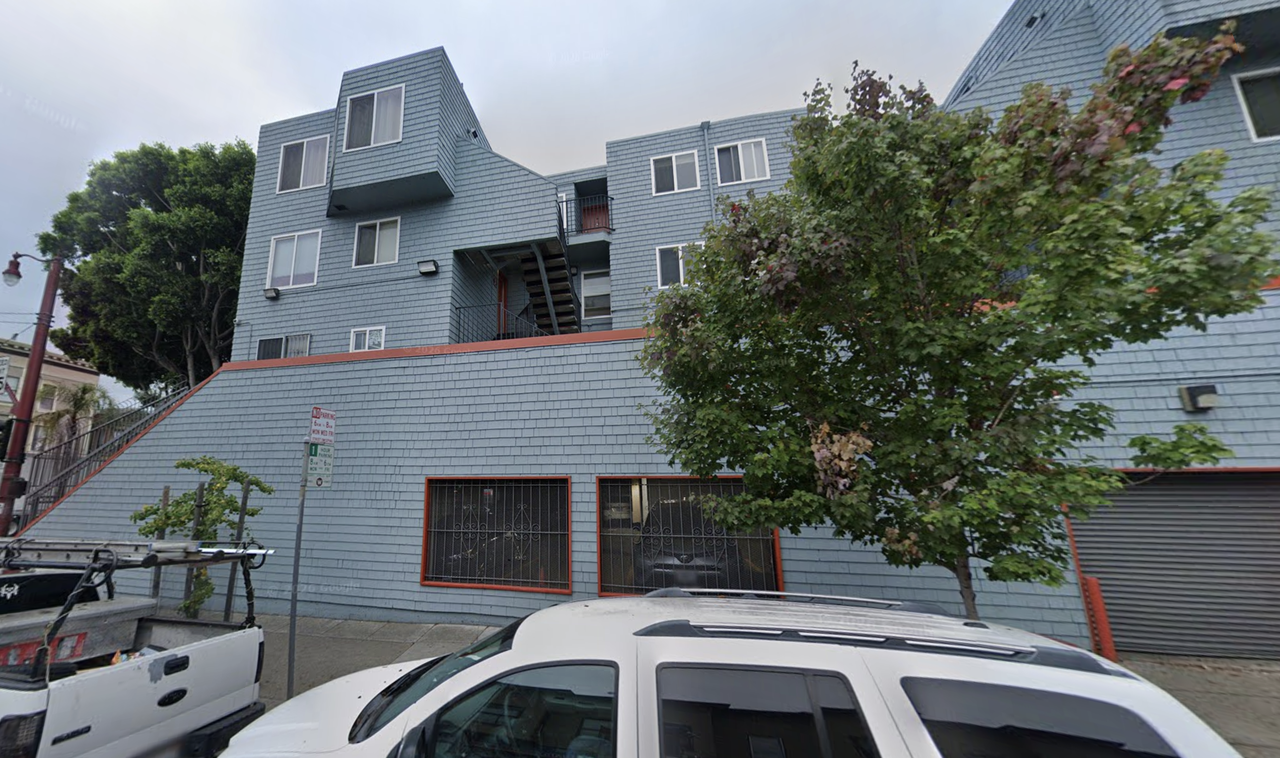 1227 Hampshire St - Photo 7 of 8