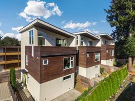 2510 Ne 65th St - Photo 1 of 1