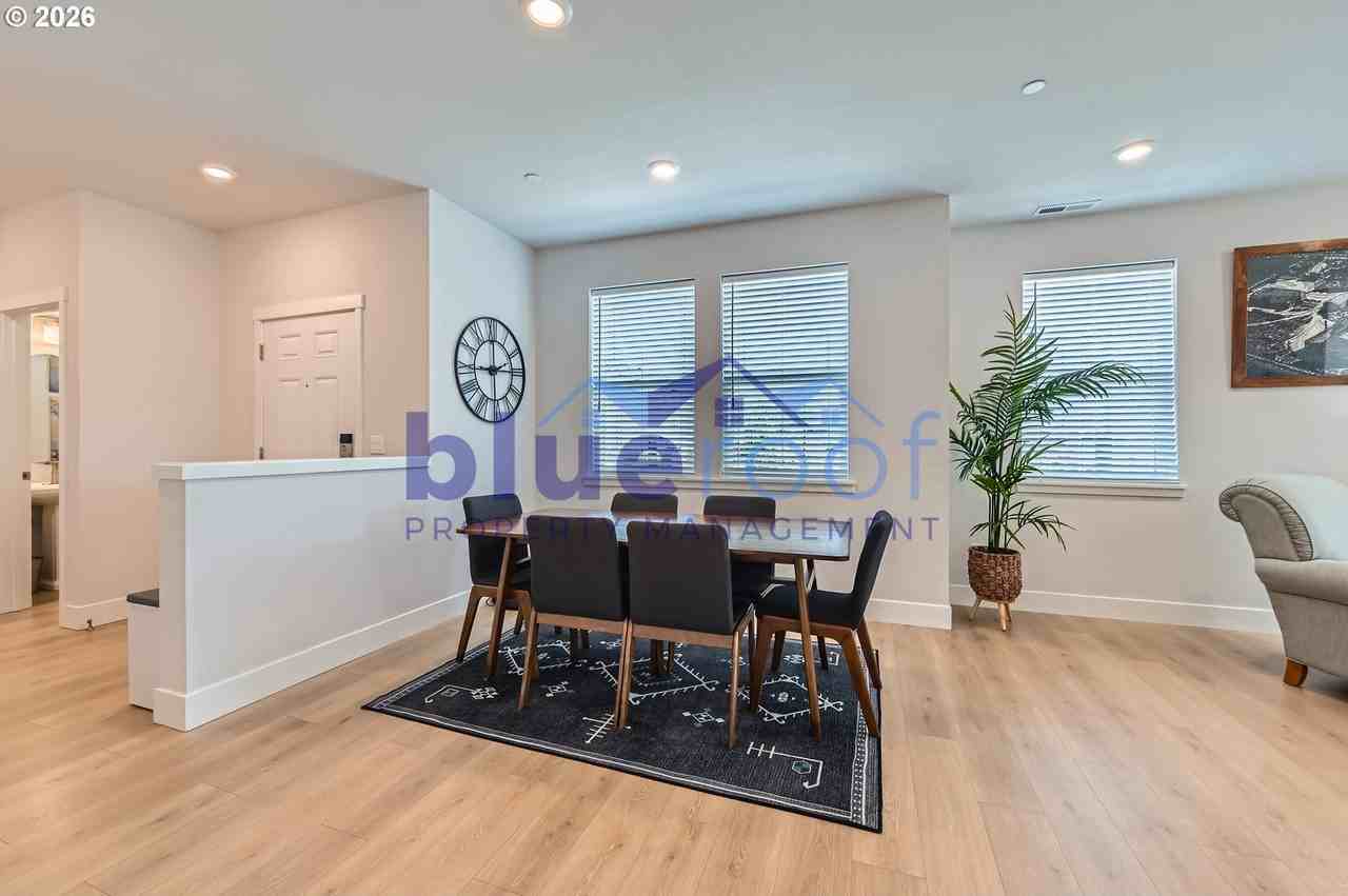 12935 Sw Tabor Ter - Photo 4 of 20