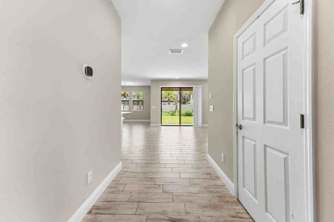 3940 Maurice Ave - Photo 5 of 47