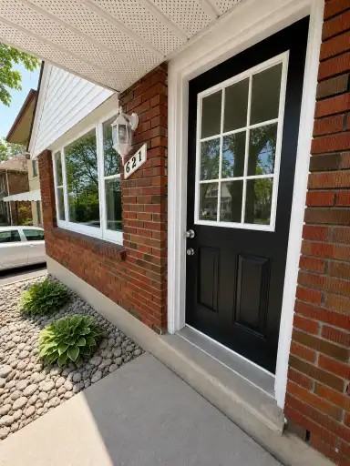 621 Stewart St #1 - Photo 2 of 21
