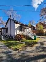 featured image of 185 Parkhill Rd W #4