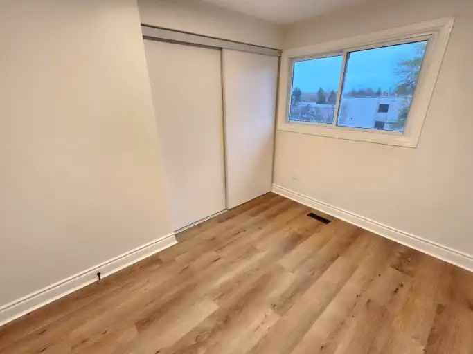 58 Renfield Cres - Photo 6 of 21