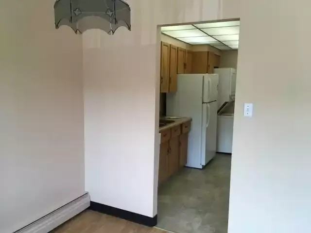 8149 111 St Nw #205 - Photo 6 of 20