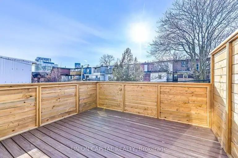 180 Broadview Ave #2 - Photo 3 of 12