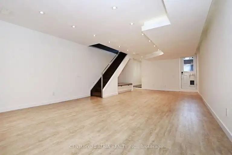 10 Palmerston Ave - Photo 5 of 28