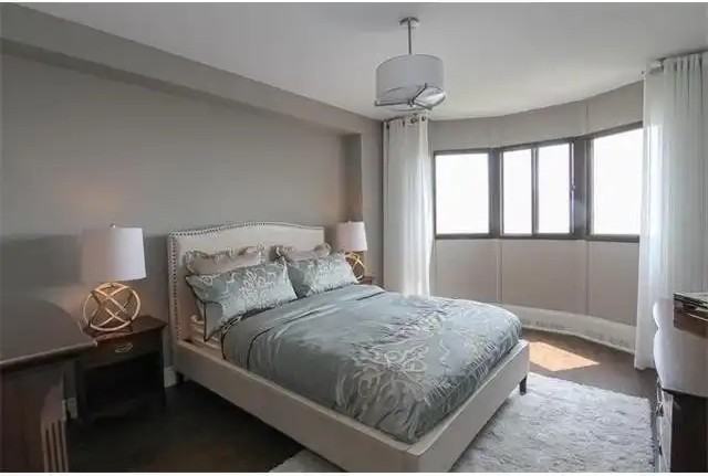 5250 Lakeshore Rd #1804 - Photo 5 of 10
