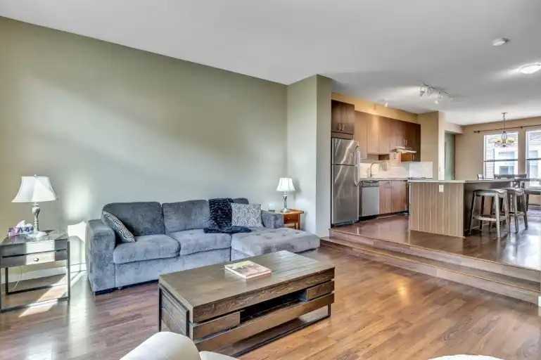 10415 Delsom Cres #14 - Photo 2 of 9